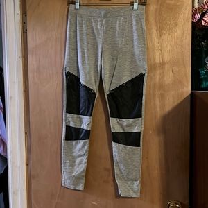 🆑FINAL PRICE‼️ Nasty gal medium grey leggings with faux leather and zippers